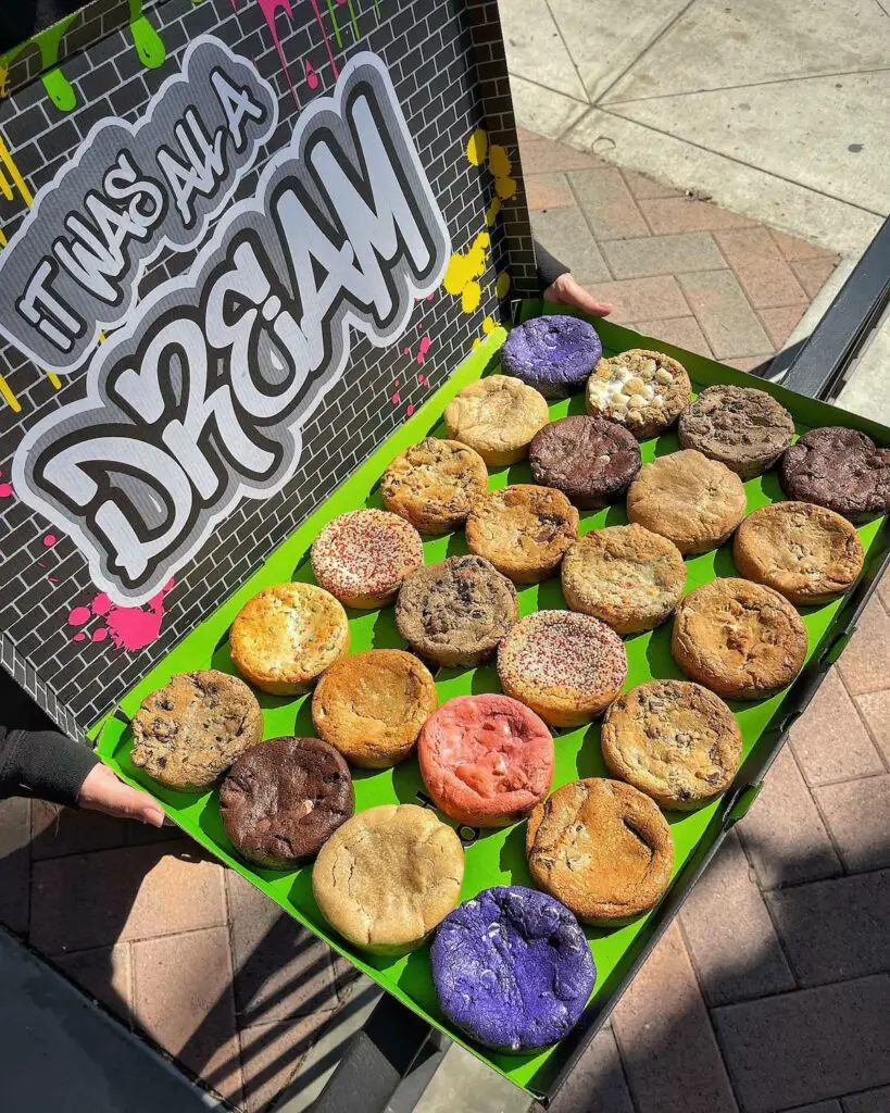 Hip-Hop-Inspired Cookie Franchise to Sweeten the State