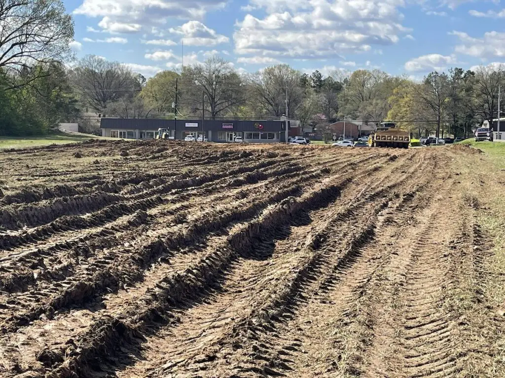 Groundbreaking: Construction Begins at Bartlett Zaxby's Site