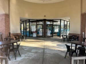 Staks! Kitchen Temporarily Closes Collierville Location for Restructuring