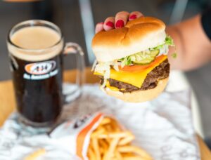 A&W Restaurants to Open First Memphis-Area Location Next Year